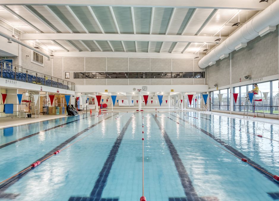 Piscina Downham Health & Leisure Centre - London Metropolitan Area