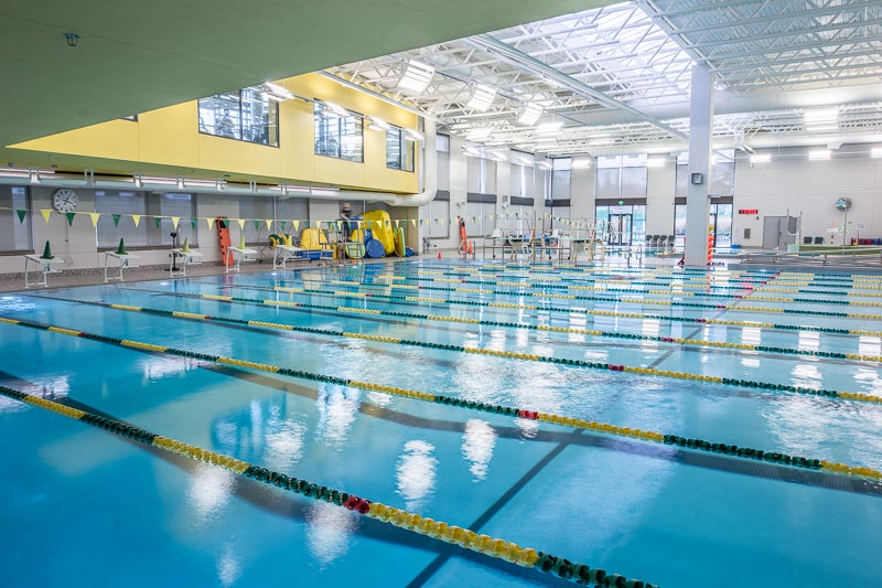 Piscina Downtown Aquatic Center - Orange County