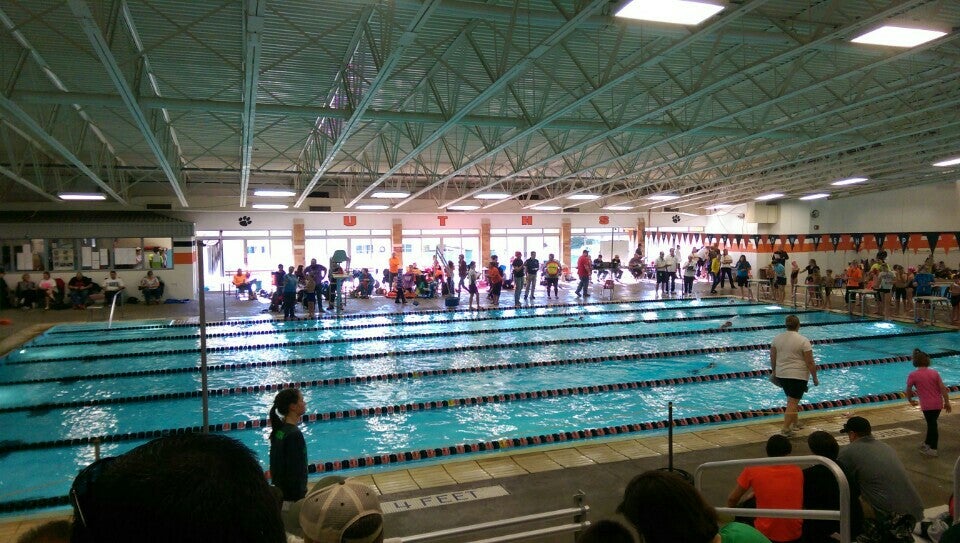 Piscina East Moline Municipal Pool - Rock Island County