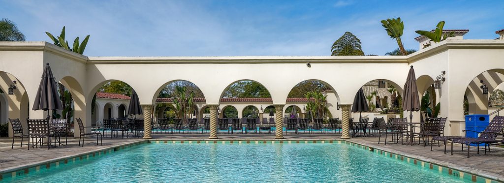 Piscina Eastlake Greens Community Association Swimming Pool - San Diego County