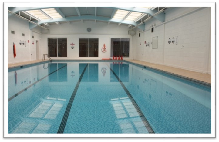 Piscina Eastwood High Sports Centre - East Renfrewshire