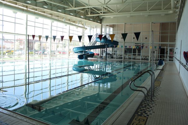 Piscina El Dorado YMCA - Butler County