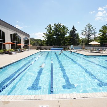 Piscina Elite Sports Club - Brookfield - Waukesha County