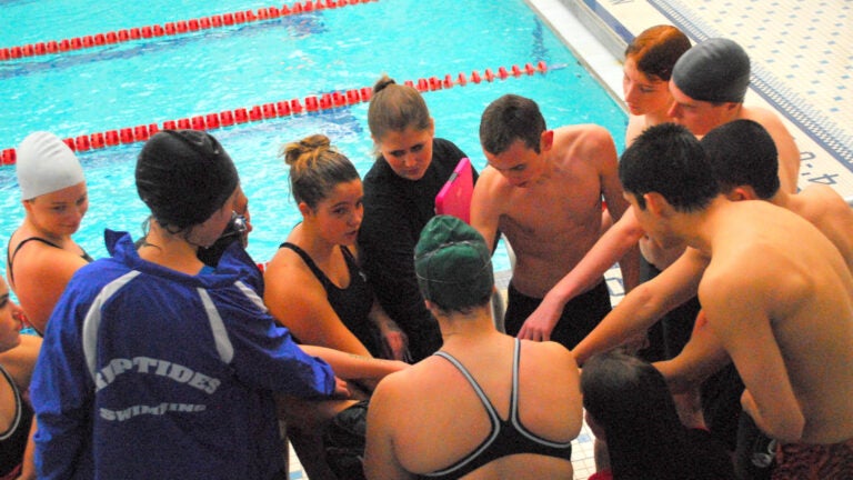 Piscina Ellis V. Mayers Natatorium - Seekonk High School - Bristol County