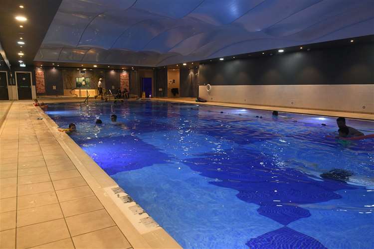 Piscina Everlast Fitness Clubs Brooklands Sale - Cheshire