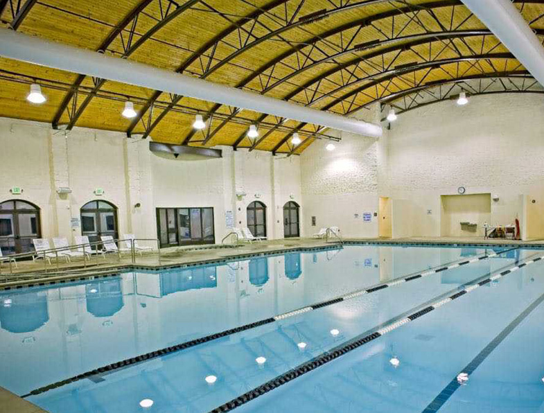 Piscina Fairfield Glade Center Indoor Family Pool - Cumberland County