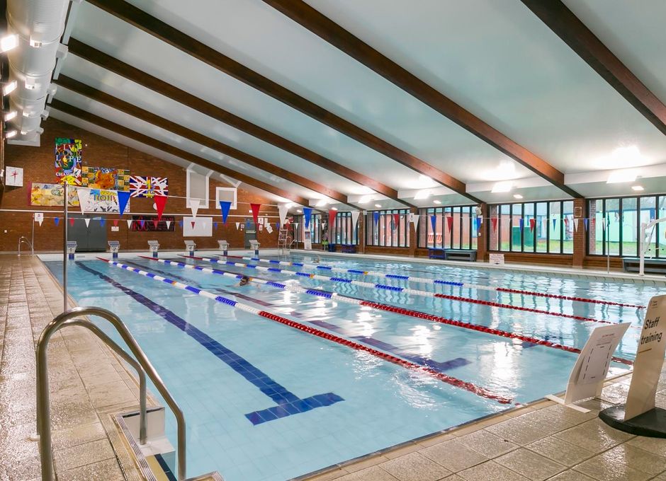 Piscina Farnham Leisure Centre - Surrey