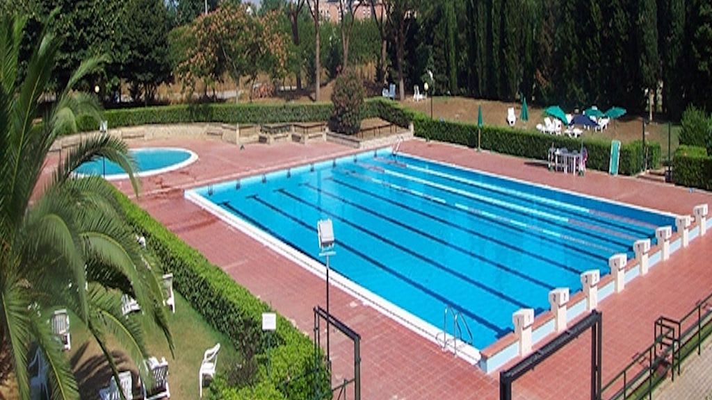 Piscina Ferratella Sporting Club - Rome