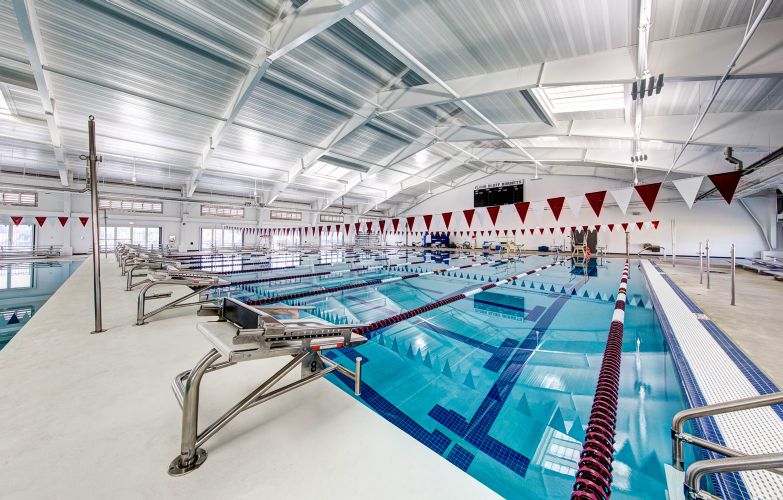 Piscina Flour Bluff ISD Natatorium - Nueces County