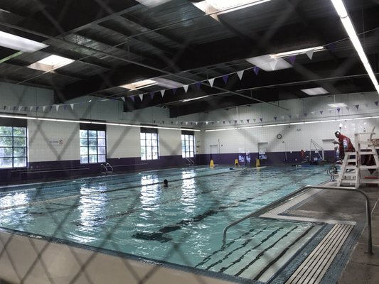 Piscina Gardena-Carson YMCA - Los Angeles County