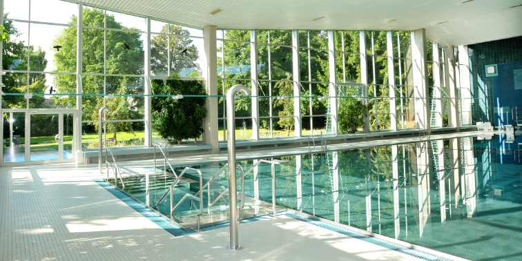 Piscina Gartenhallenbad Leinfelden-Echterdingen - Leinfelden - Echterdingen