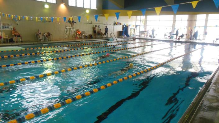 Piscina Gatlinburg Community Center - Sevier County