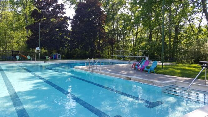 Piscina Glen Hills Pool - Milwaukee County