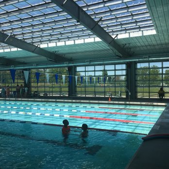 Piscina Goshen Community Schools Aquatic Center - Elkhart County