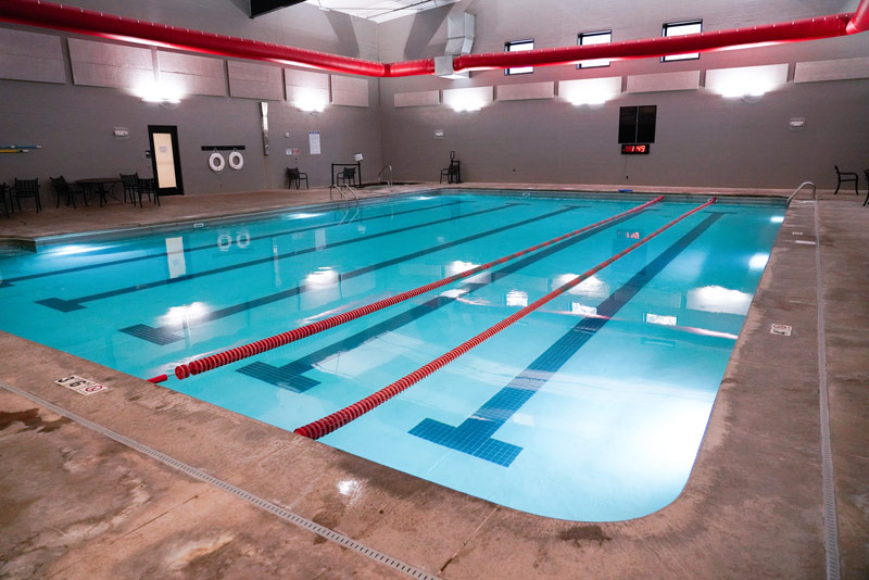 Piscina GreatLIFE Woodlake Athletic Club - Minnehaha County