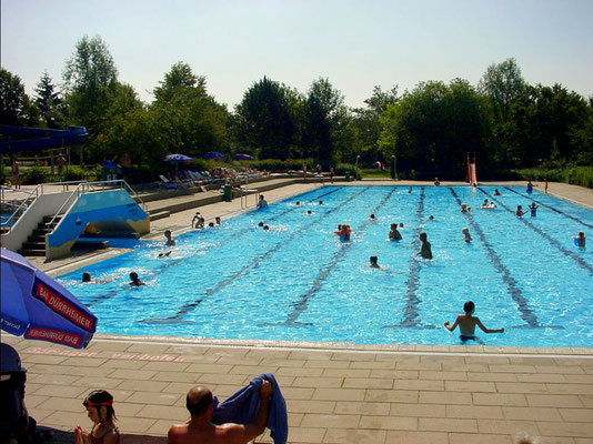 Piscina Hallen-Freibad Minara - Bad Duerrheim