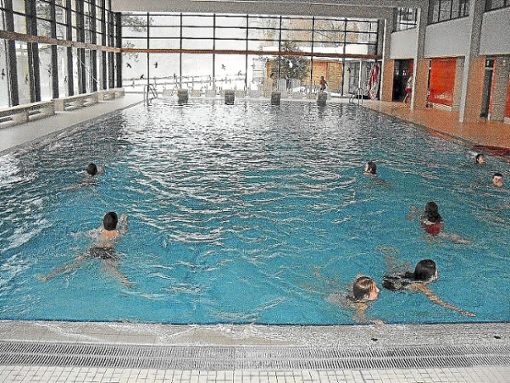 Piscina Hallenbad Loßburg - Lossburg