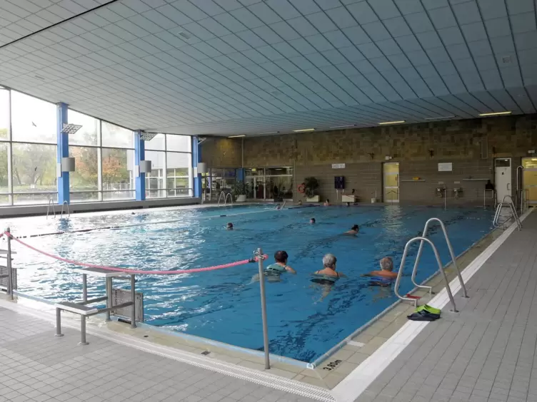 Piscina Hallenbad Oggersheim - Ludwigshafen am Rhein