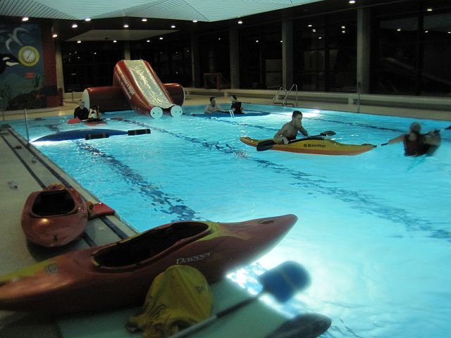 Piscina Hallenbad Uhingen - Uhingen