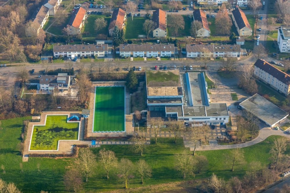 Piscina Hallenfreibad Hofstede / Nordwestbad - Bochum