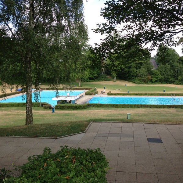 Piscina Hallenfreibad Linden / Südbad - Bochum