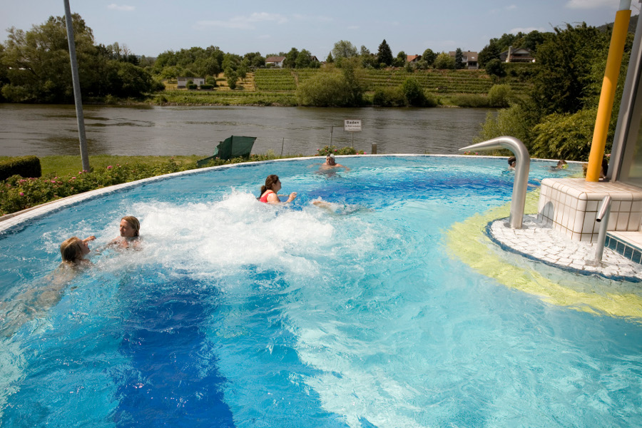 Piscina Hallenfreibad Miltenberg - Miltenberg