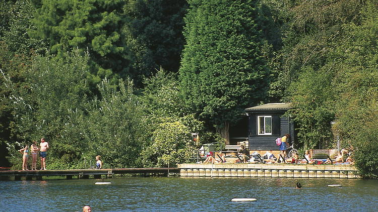 Piscina Hampstead Heath Highgate Bathing Ponds (Men's, Women's, and Mixed) - London Metropolitan Area