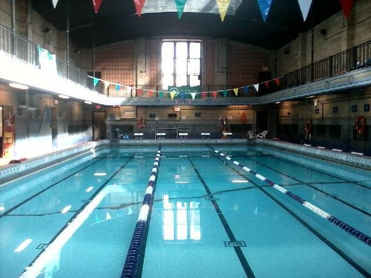 Piscina Hansborough Recreation Center - New York City (All 5 Boroughs)