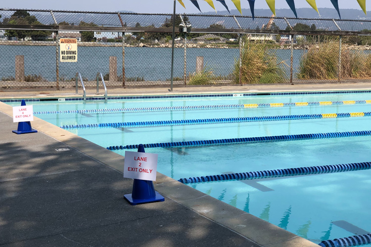 Piscina Harbor Bay Club - Alameda County