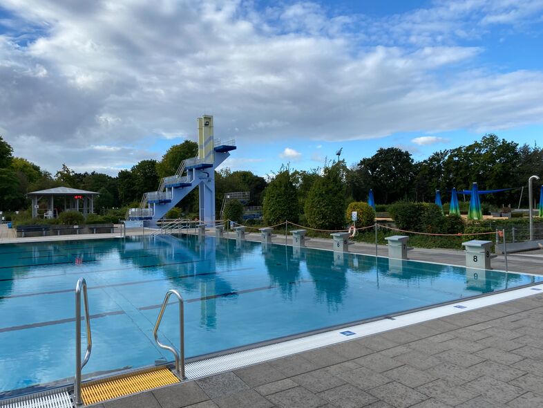 Piscina Heinrich-Völker-Bad - Worms