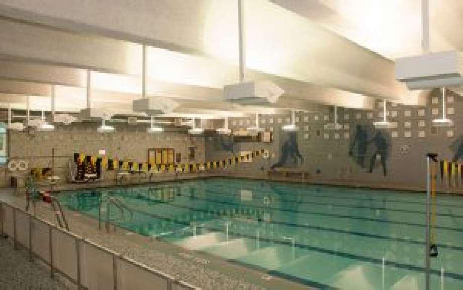 Piscina Hillcrest Middle School Swimming Pool - Fairfield County