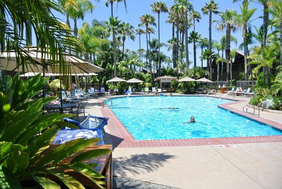 Piscina Humphreys Half Moon Inn - San Diego County