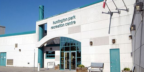 Piscina Huntington Park Recreation Centre - Hamilton Municipality