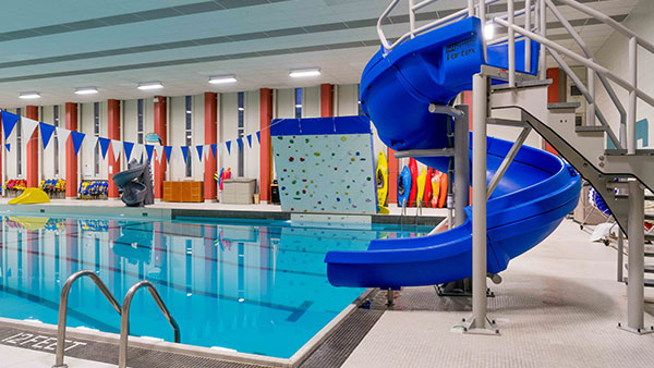 Piscina Inglewood Aquatic Centre - Calgary