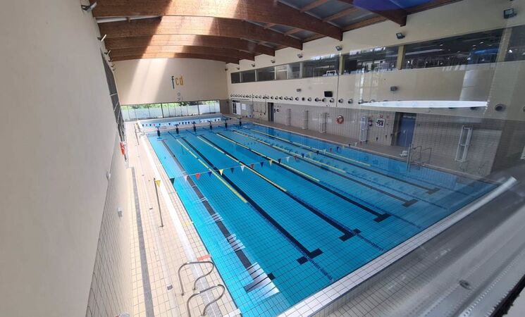 Piscina Instalaciones Deportivas Servicio de Actividades Físicas y Deporte - Universidad de Extremadura - Caceres