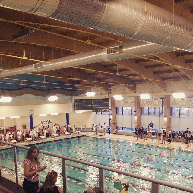 Piscina Iroquois Ridge Community Centre Pool - Halton Regional Municipality