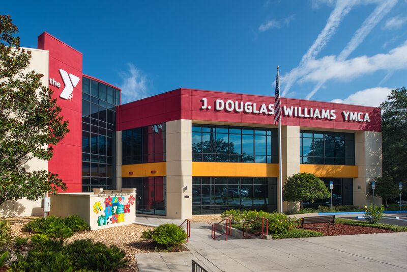 Piscina J. Douglas Williams YMCA Family Center - Seminole County