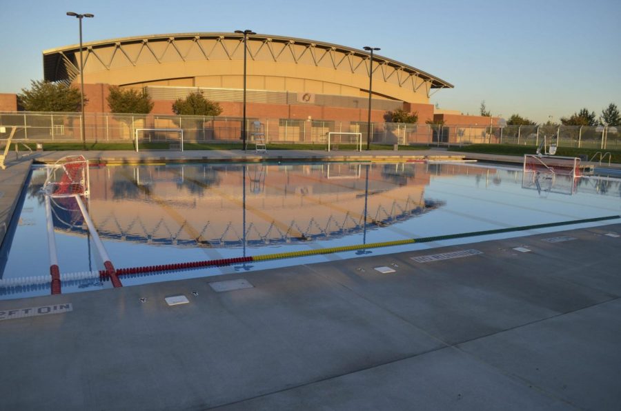 Piscina James C. Enochs High School Swimming Pool - Stanislaus County