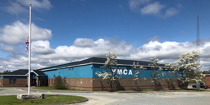 Piscina James Russell Wiggins Down East Family YMCA - Hancock County