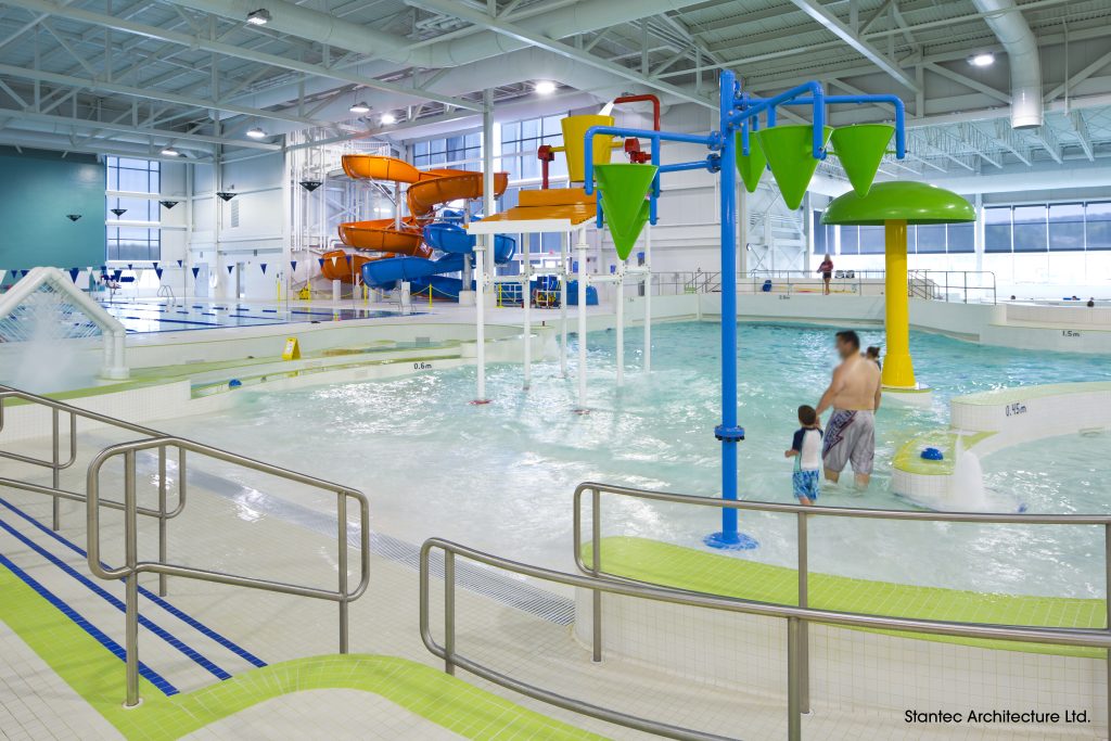 Piscina Jayman Built Aquatic Centre at the Spray Lake Sawmills Family Sports Centre - Cochrane