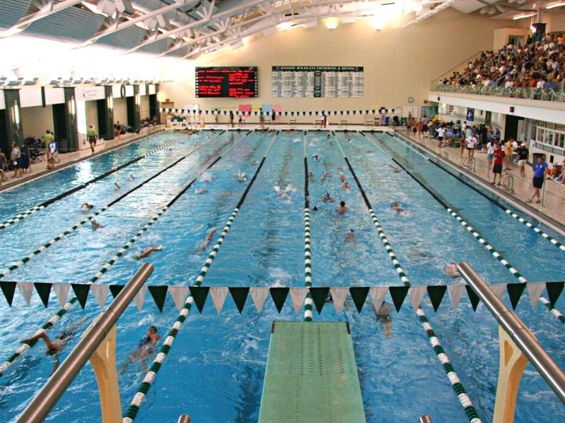 Piscina Jenison High School Pool - Ottawa County