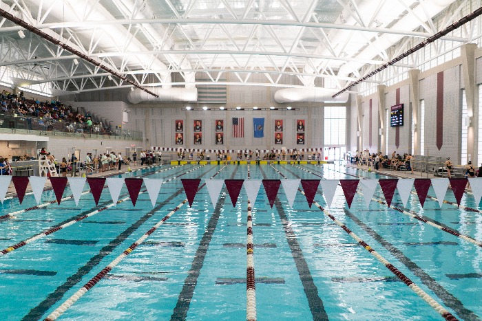 Piscina Jenks Trojan Aquatic Center - Tulsa County