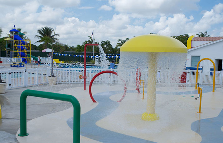 Piscina Jerry Resnick Aquatics Center - Broward County