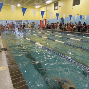 Piscina Jewish Community Center of Middlesex County & Edison YMCA - Middlesex County