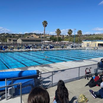 Piscina John F. Cunningham Aquatic Complex - Solano County