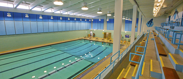 Piscina Joseph M. Linsey Sports Center Pool - Brandeis University - Middlesex County