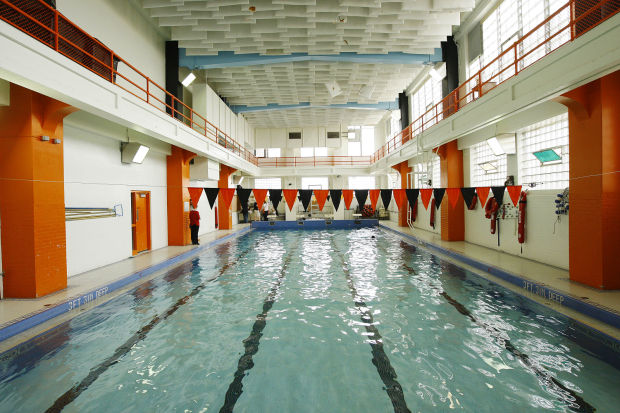 Piscina Kelly Walsh High School Indoor Swimming Pool - Natrona County