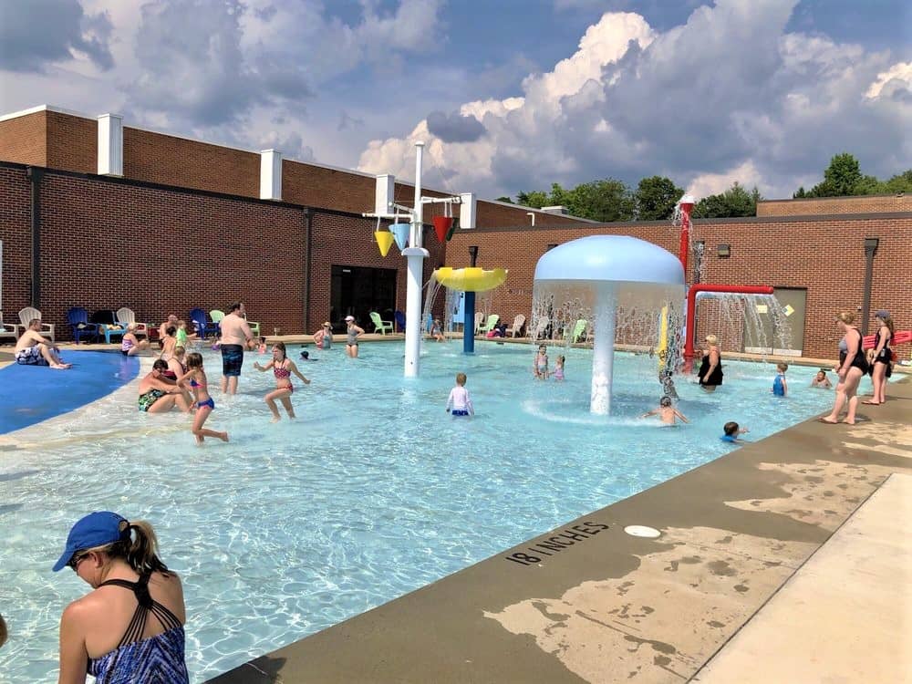 Piscina Kernersville Family YMCA - Forsyth County