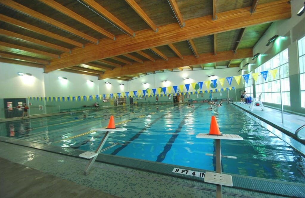 Piscina Kerr Family YMCA - Wake County