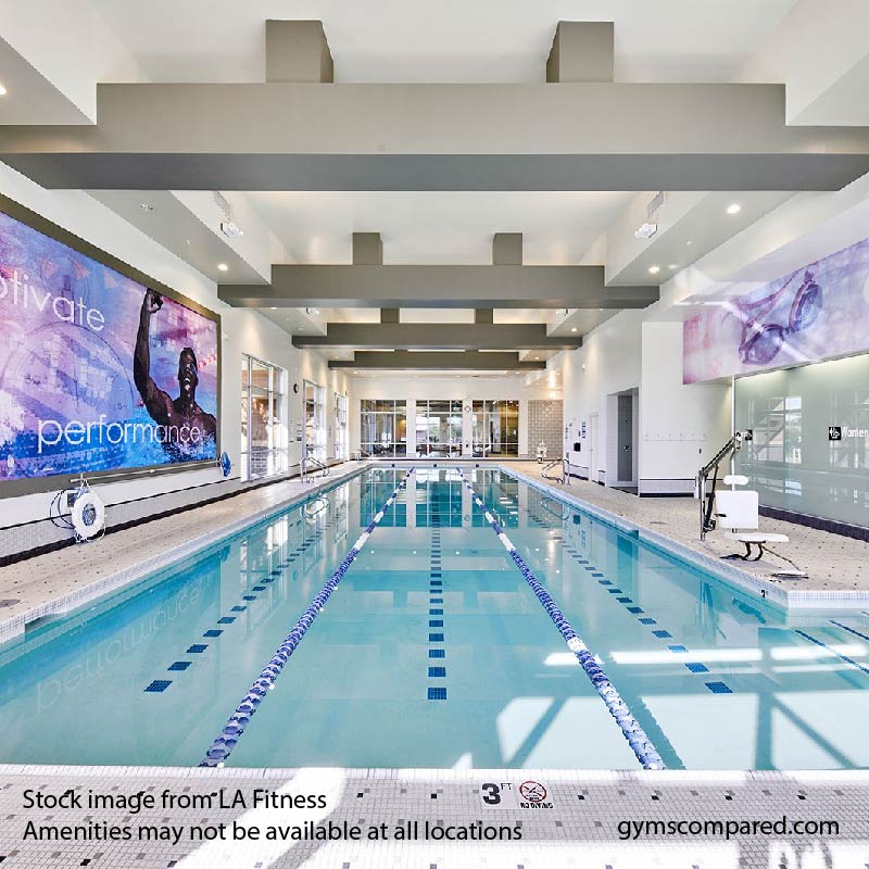 Piscina LA Fitness - Garden Grove - Orange County